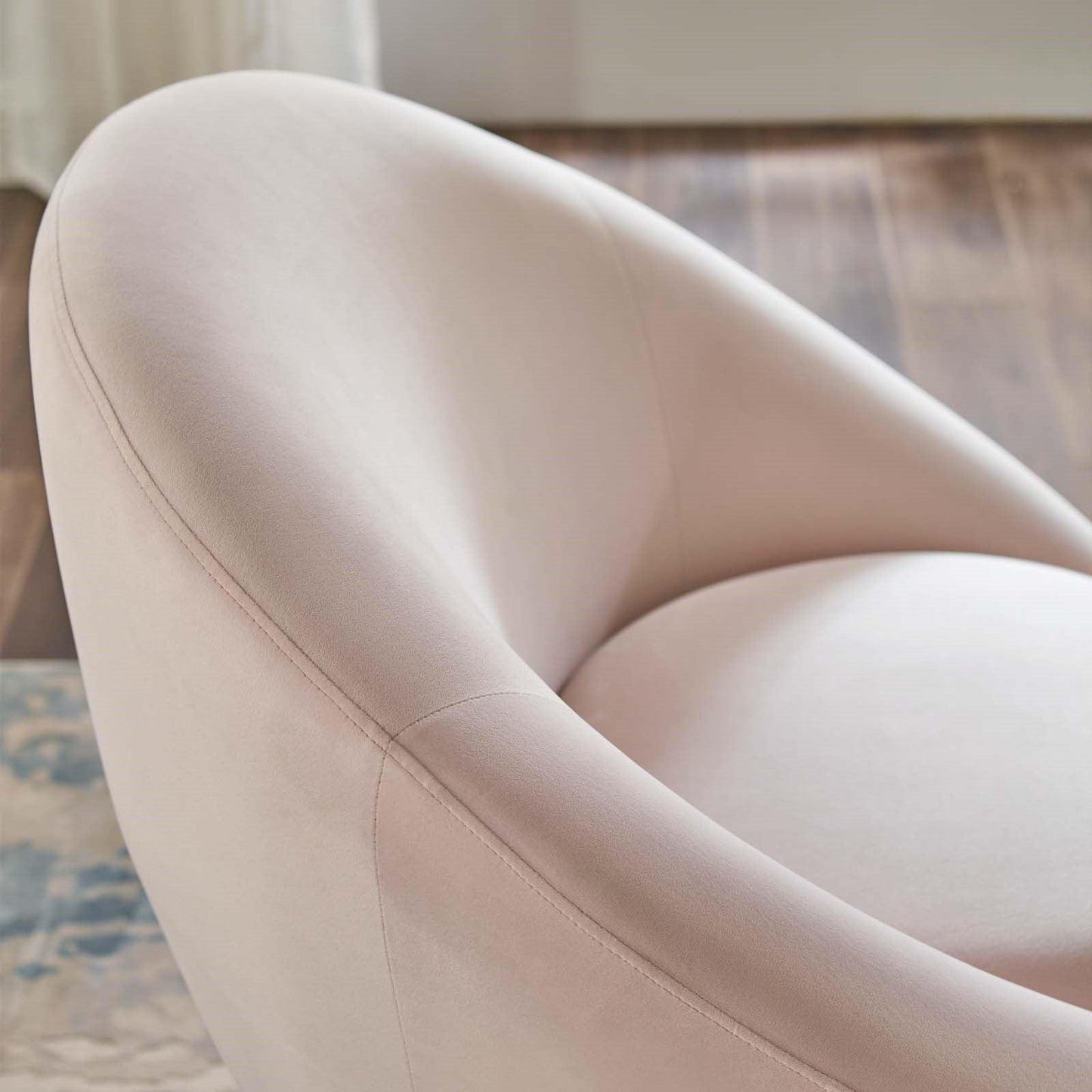 Poltrona Circa Velvet Accent in rosa
