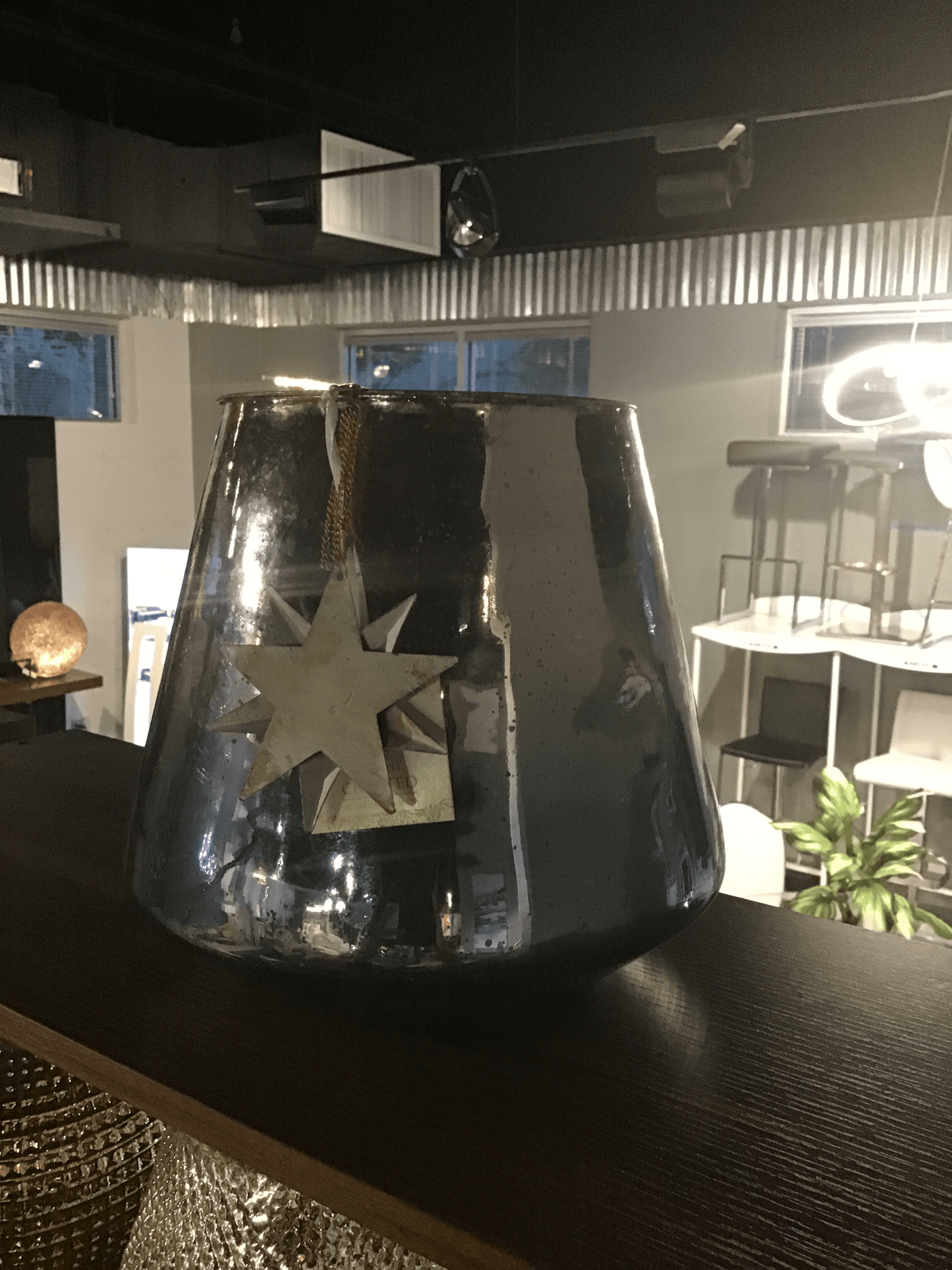 Vaso a forma di boccia per pesci